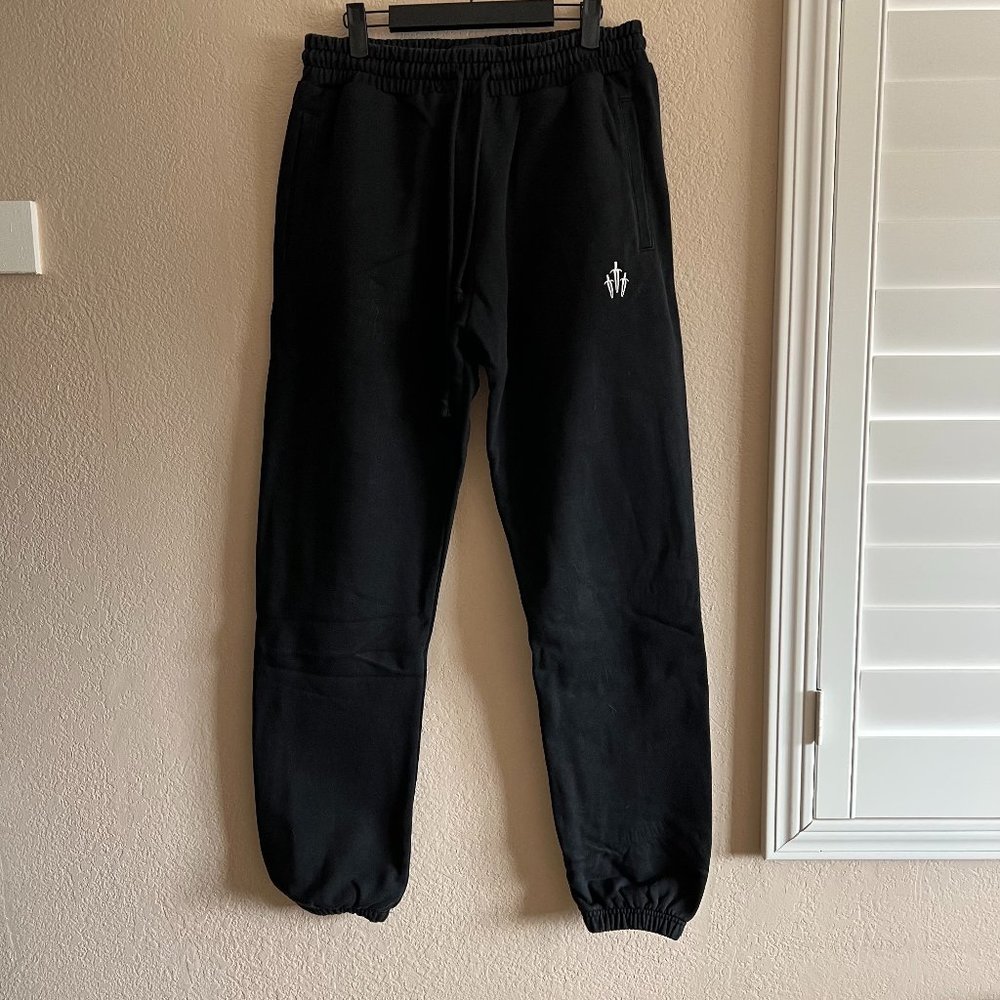 THE IRONWILLED Unity Dagger Sweatpants